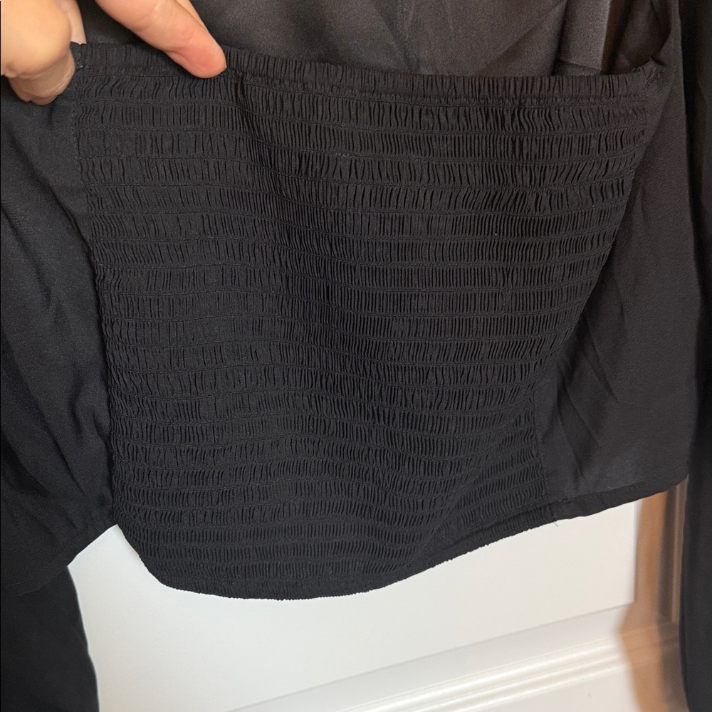 NWT Express Black Long Sleeve Cropped Blouse Sz XL - Picture 7 of 8